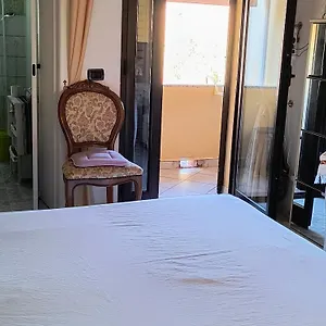  Bed & Breakfast Is Pranus A Mari Casa Privata Italia